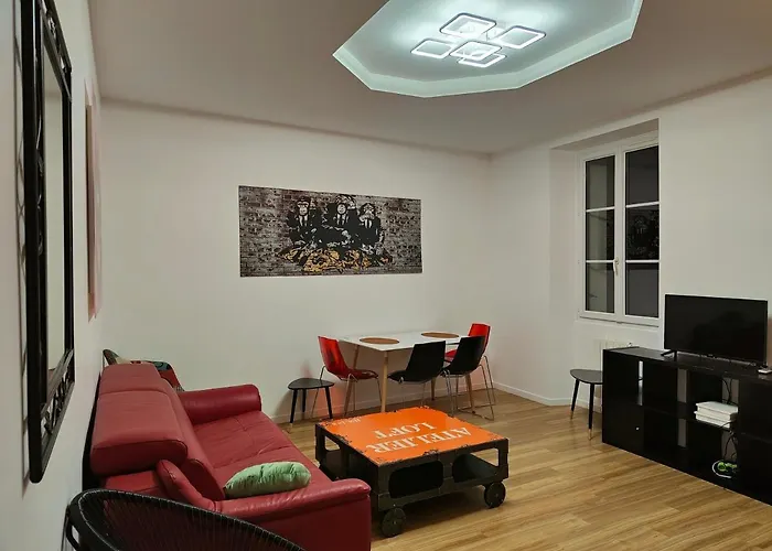 Les Lofts De Provins: Apt 5